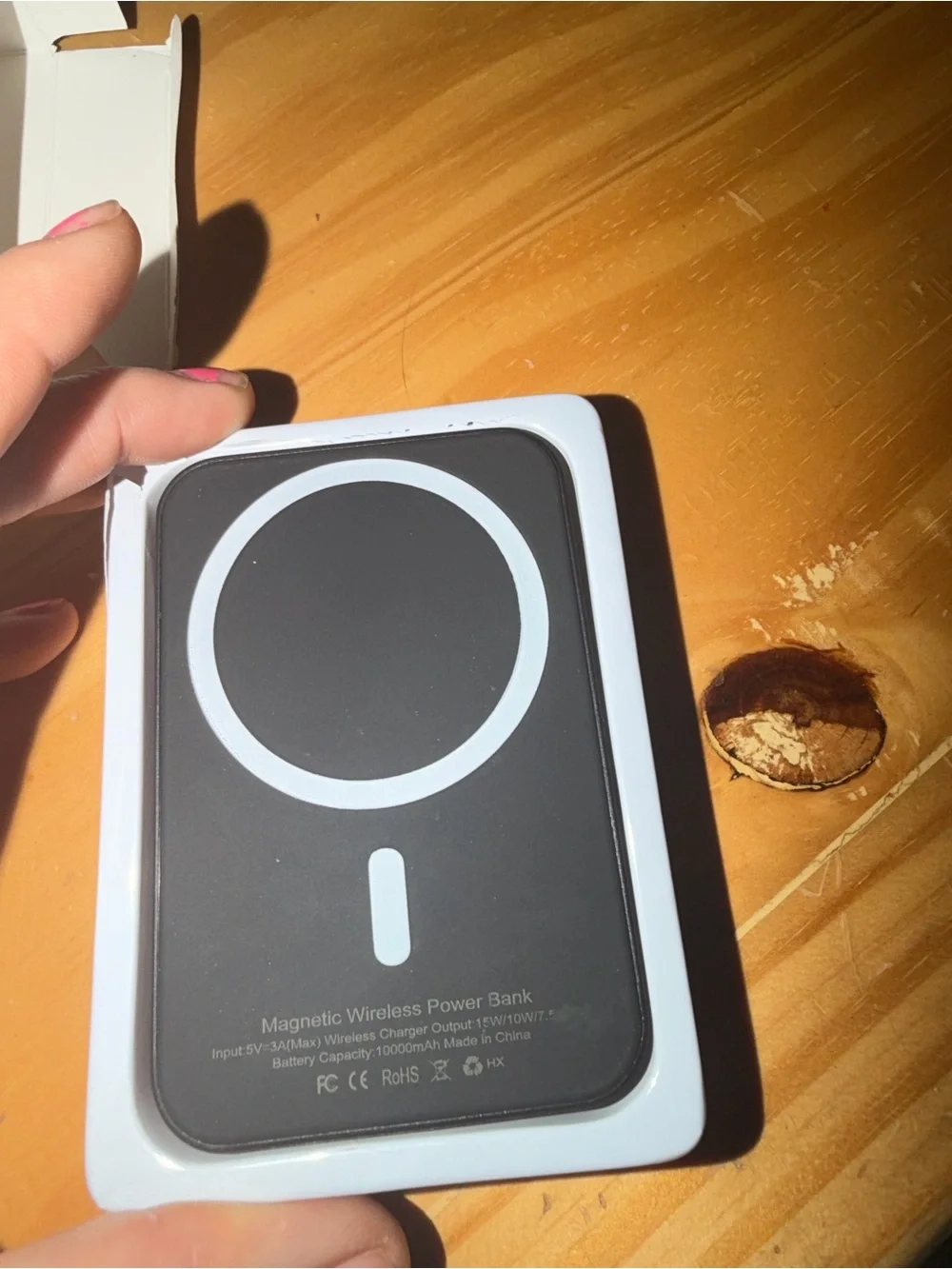 Magnetic 10000 mAh Black Battery Pack Portable Power Bank